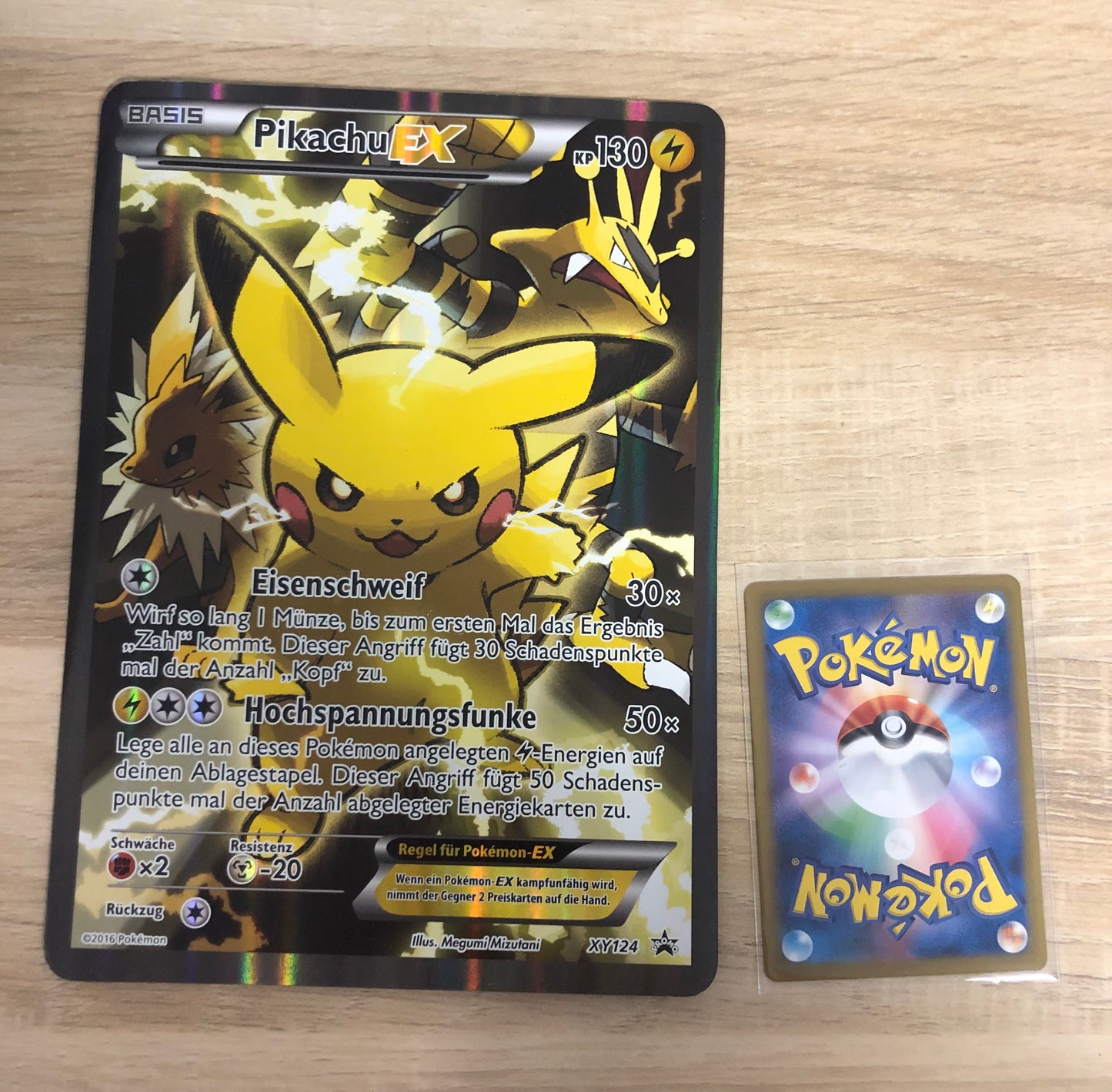 Pokemon Karte XXL Promo Pikachu XY124 Deutsch