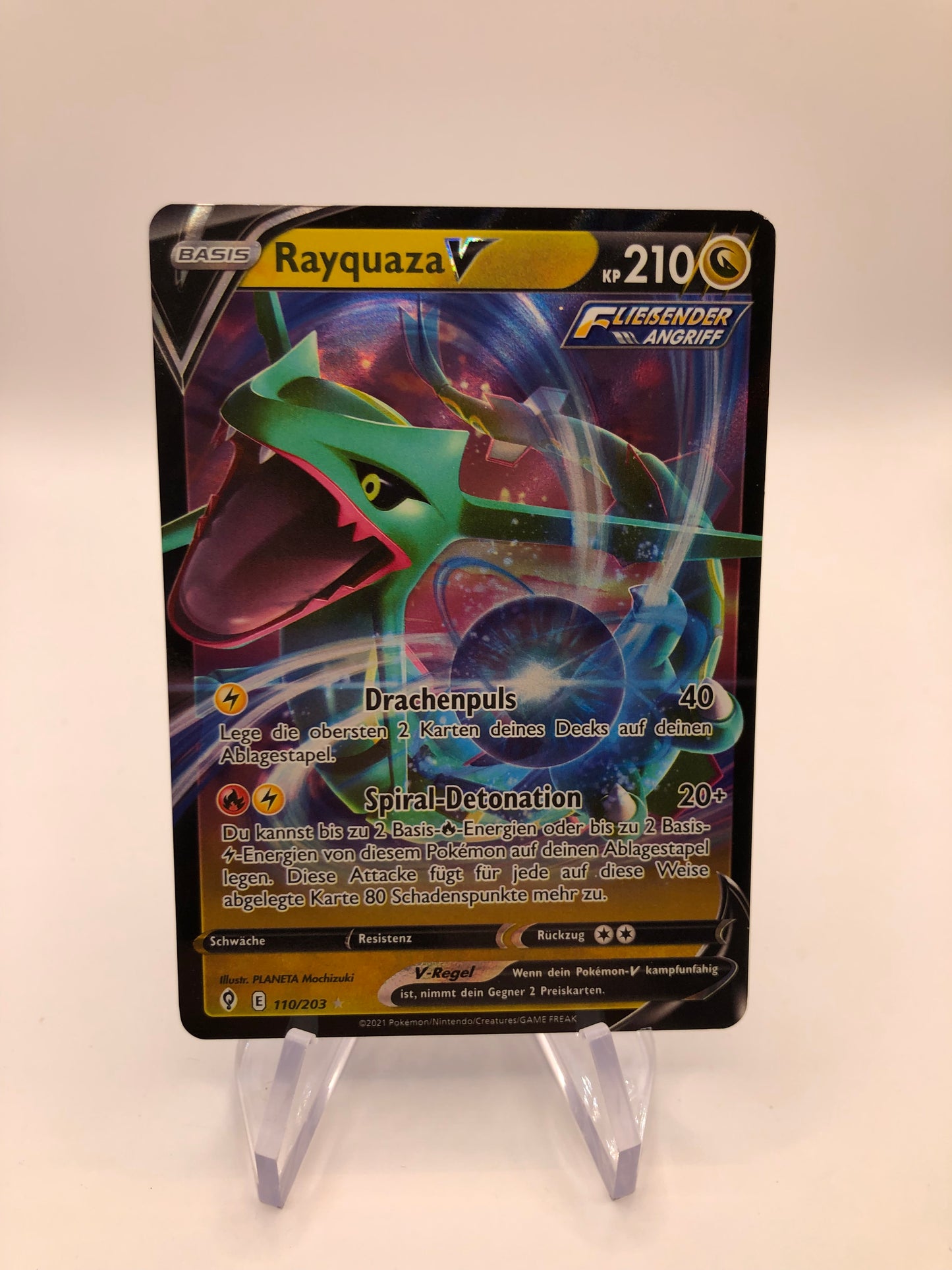 Pokemon Karte V Rayquaza 110/203 Deutsch
