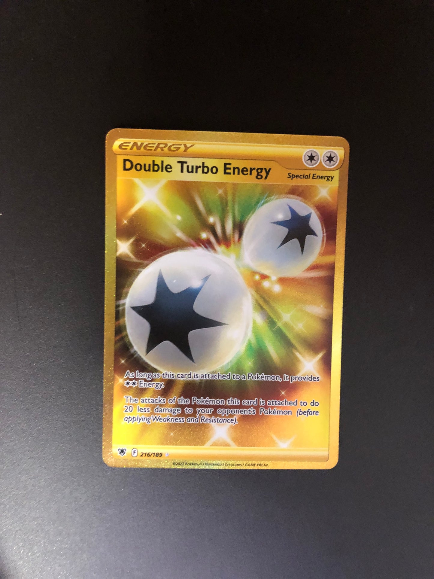 Pokemon Karte Ergie Gold Doppel-Turbo-Energiw 216/189 Englisch