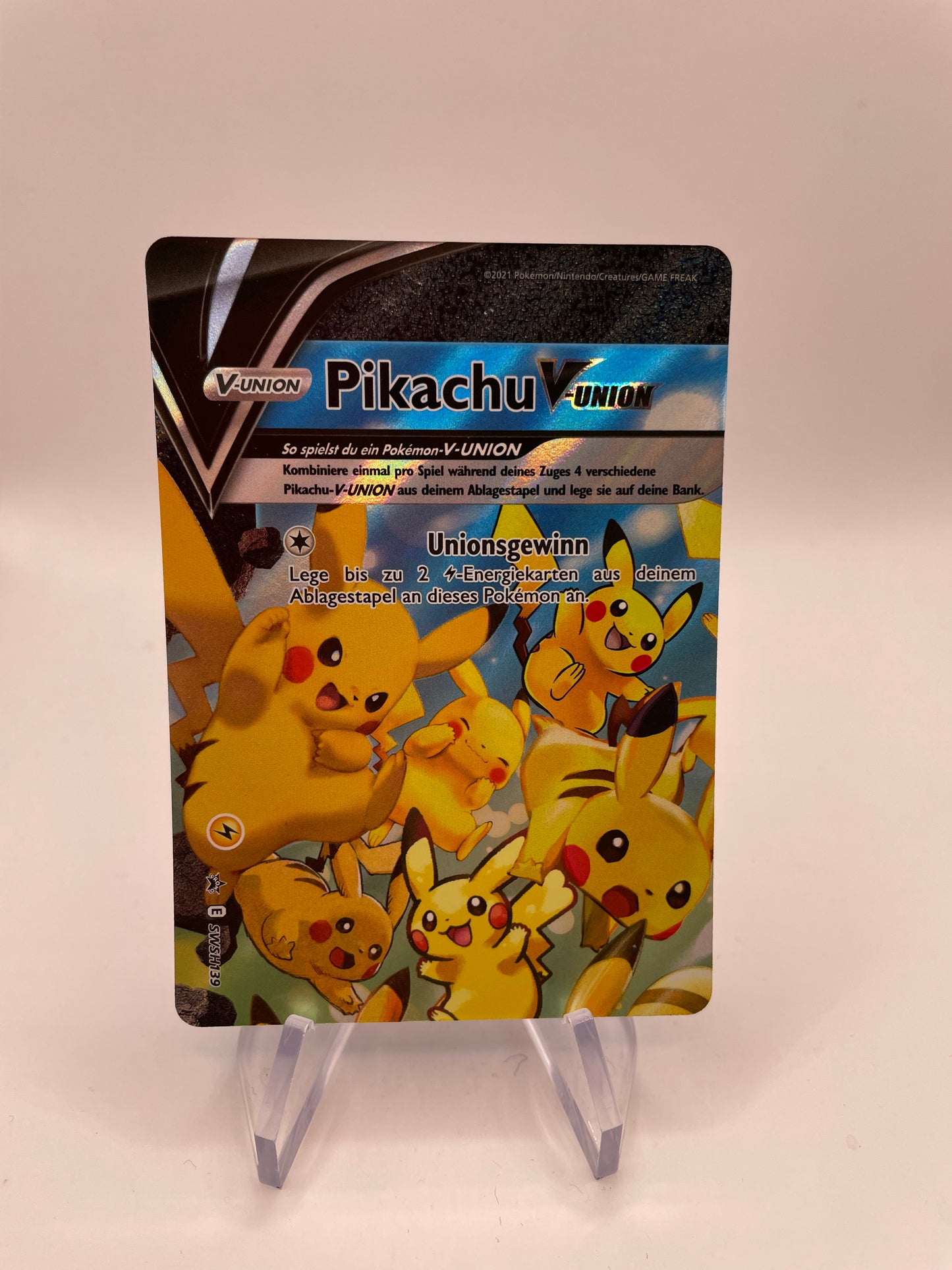 Pokemon Karte V Union Pikachu SWSH139 Deutsch