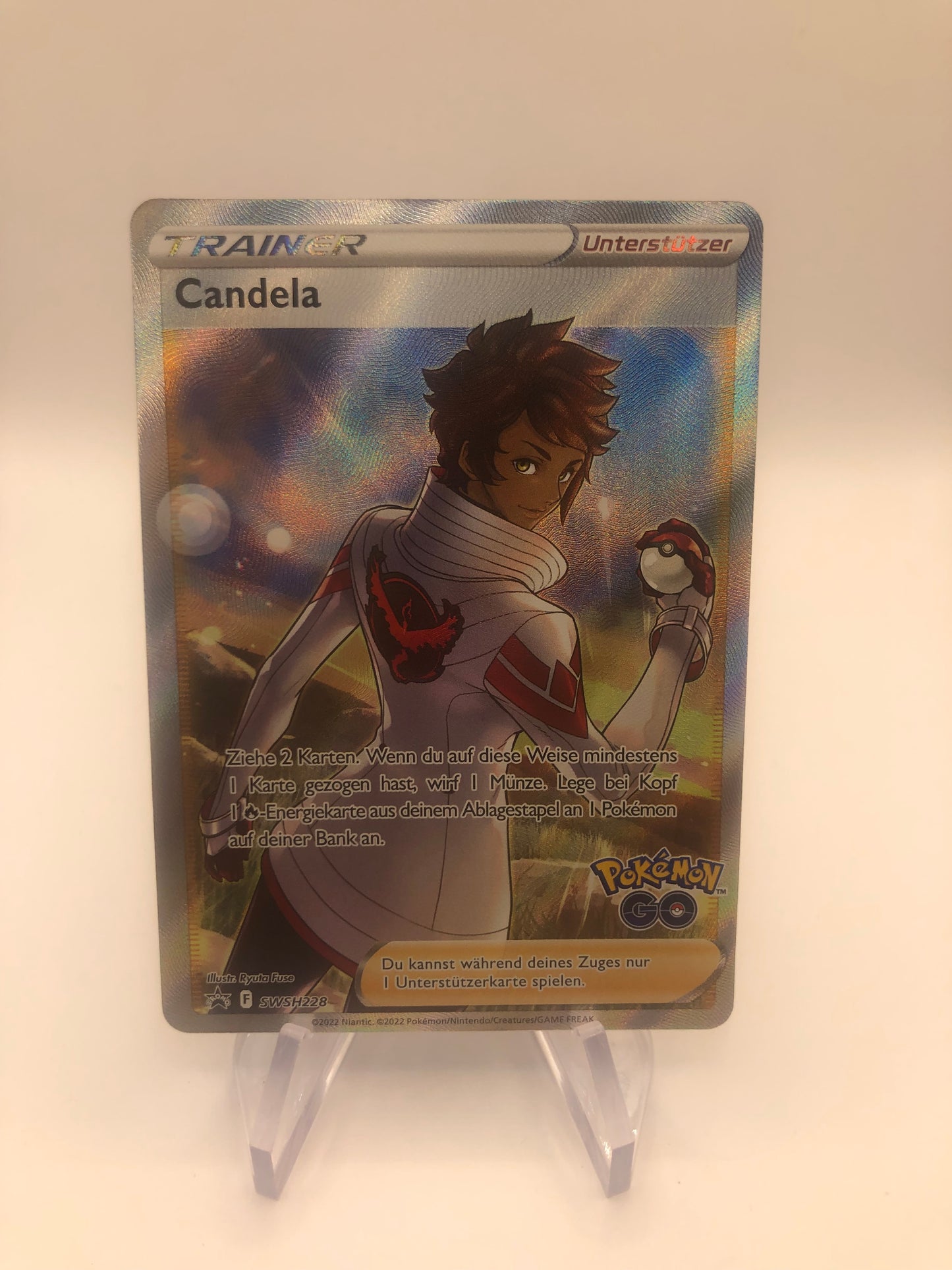 Pokemon Karte Trainer Promo Candela SWSH228 Deutsch