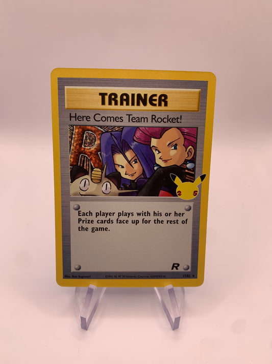 Pokemon Karte Celebration Trainer Here Comes Team Rocket 15/82 Englisch