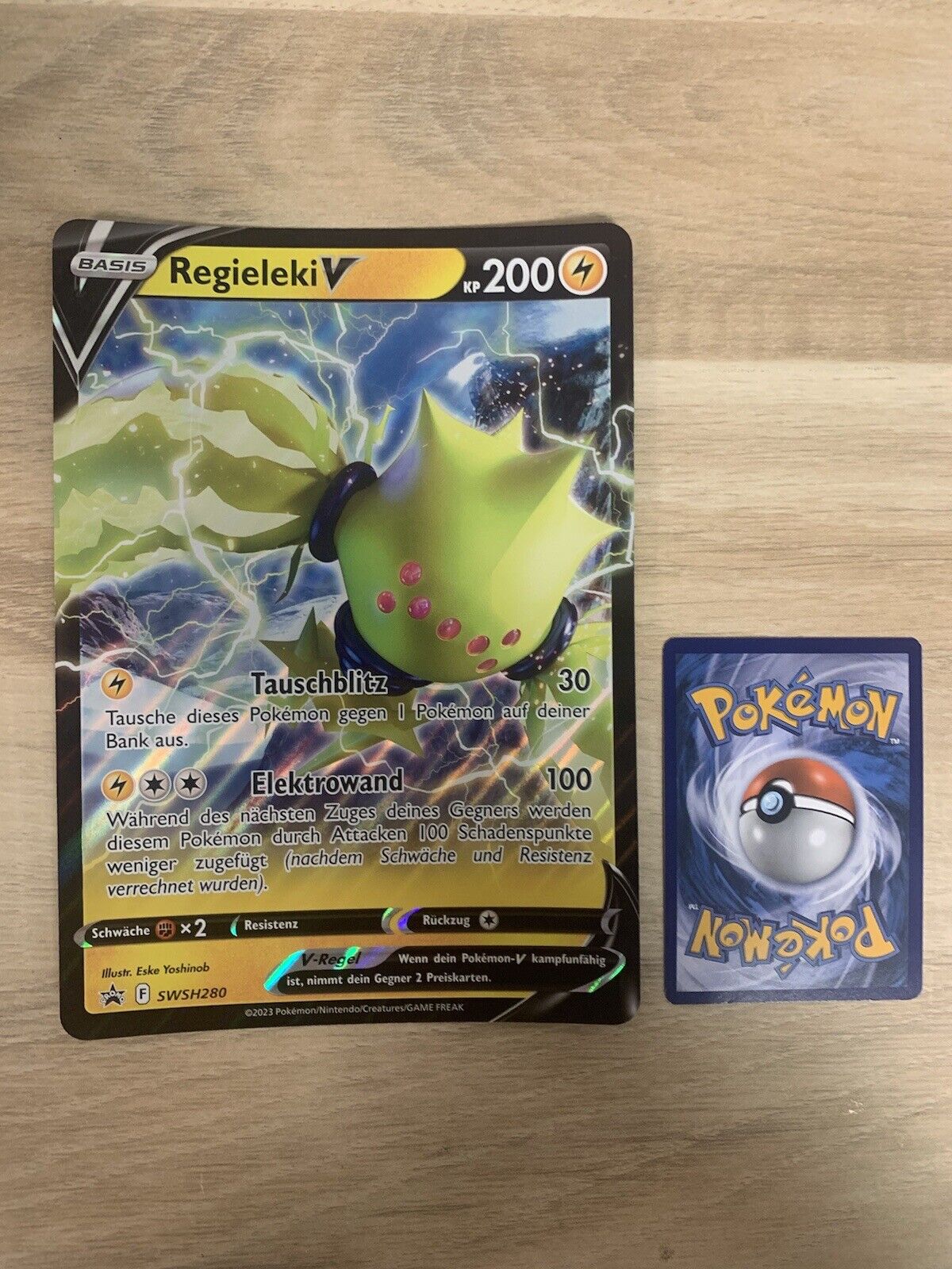 Pokemon Karte V XXL Promo Regieleki SWSH280 Deutsch