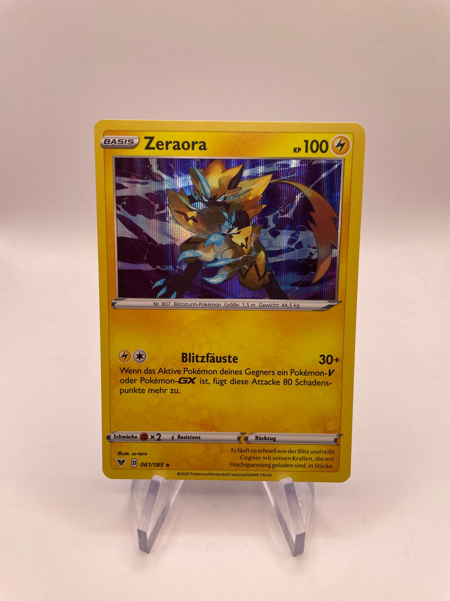 Pokémon Karte Holo Zeraora 61/185 Deutsch