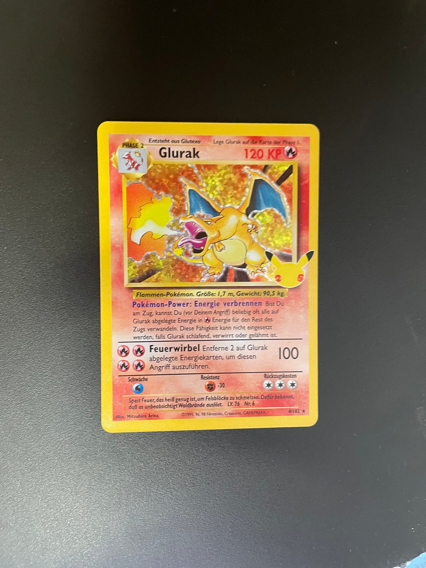 Pokemon Karte Celebration Glurak 4/102 Deutsch