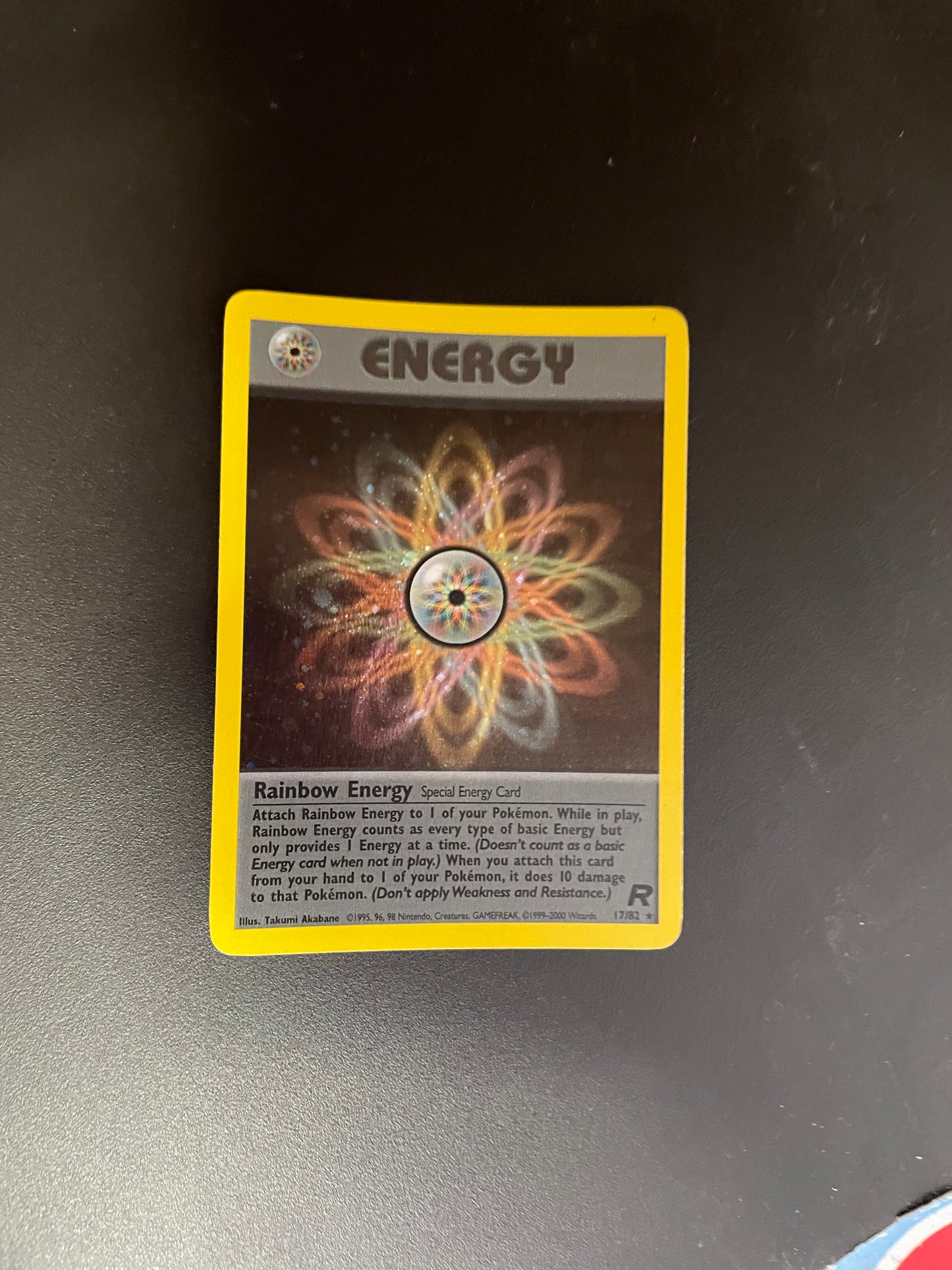 Pokemon Karte Holo Rocket Regebogen-Energie 17/82 Englisch