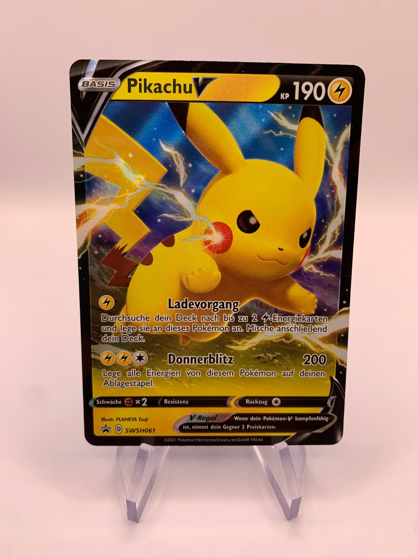 Pokemon Karte V Promo Pikachu SWSH061 Deutsch