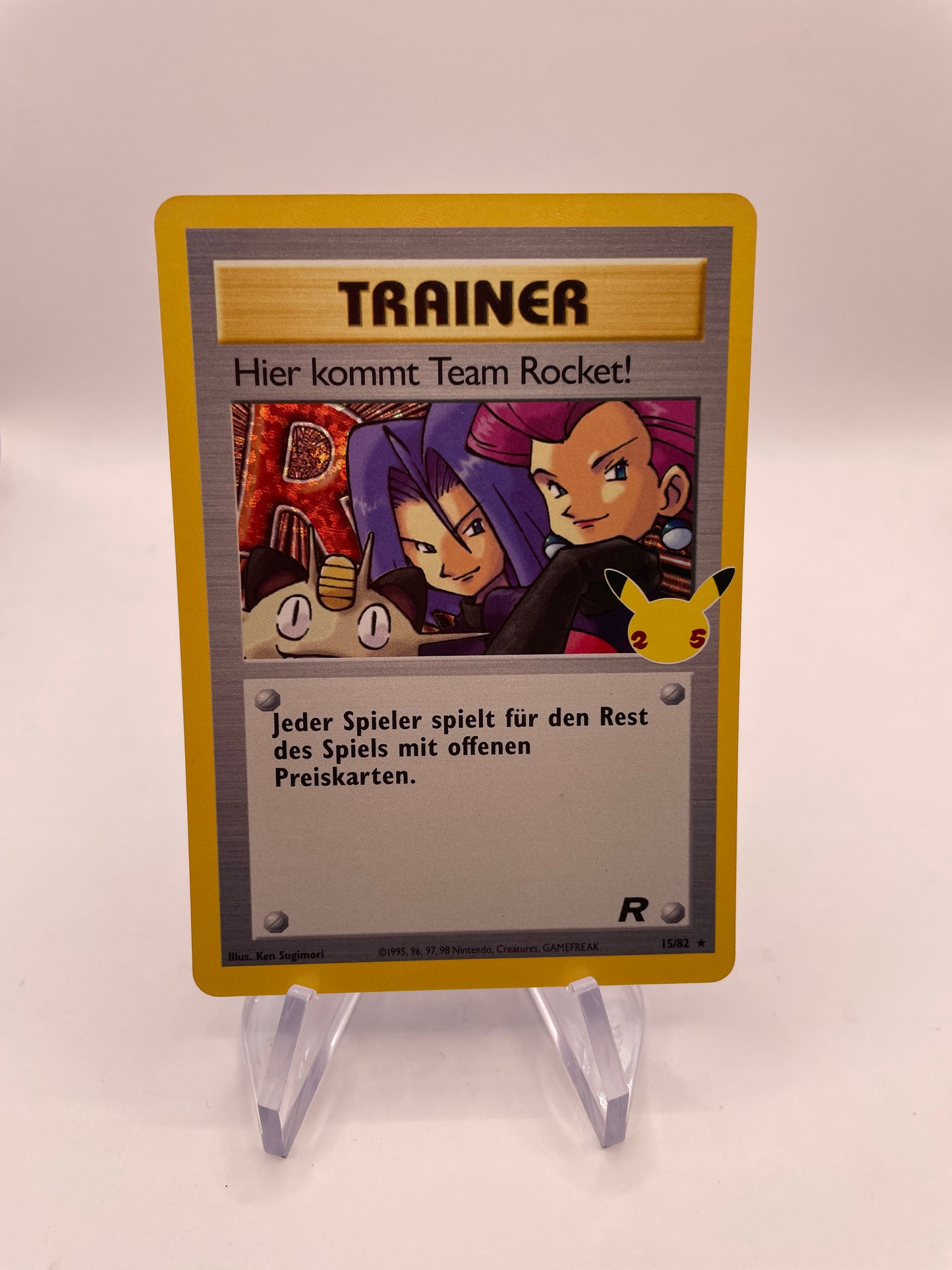 Pokémon Karte Celebration Trainer Hier kommt Team Rocket! 15/82 Deutsch