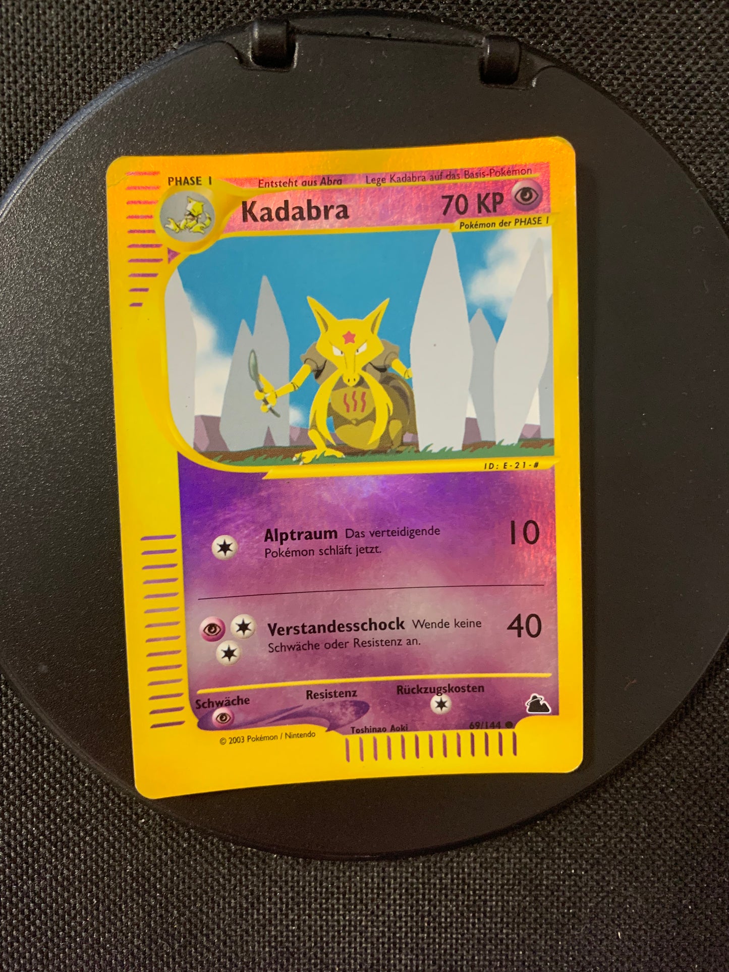 Pokemon Card E-Series Reverse-Holo Kadabra 69/144 German