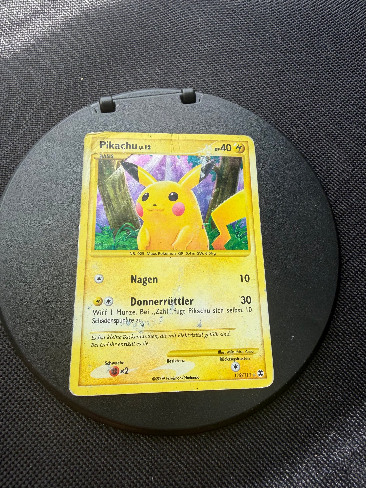 Pokemon Karte Pikachu Holo 112/111 Deutsch